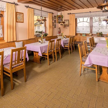 Kolmsteiner Hof Pensión