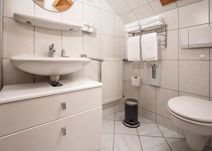 Kolmsteiner Hof 3*