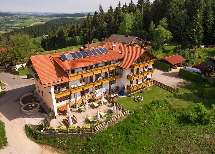 Kolmsteiner Hof 3* ノイキルヒェン・バイム・ハイリゲン・ブルート